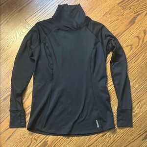 Reebok Black Fitted Thick Long Sleeve Tee🌿